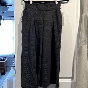Lululemon Can You Feel The Pleat SHR Crop Pants